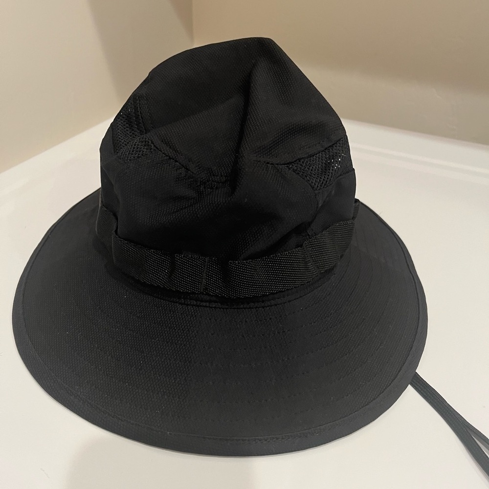 ADIDAS Black‎ Bucket Hat